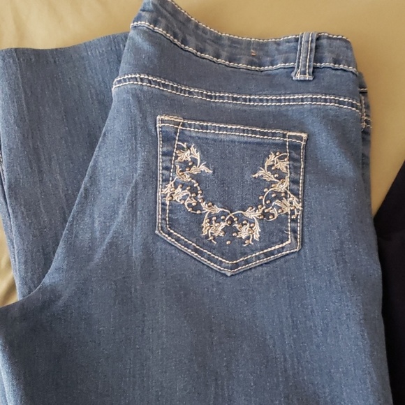 🔥 Bundle🔥 - Picture 2 of 7